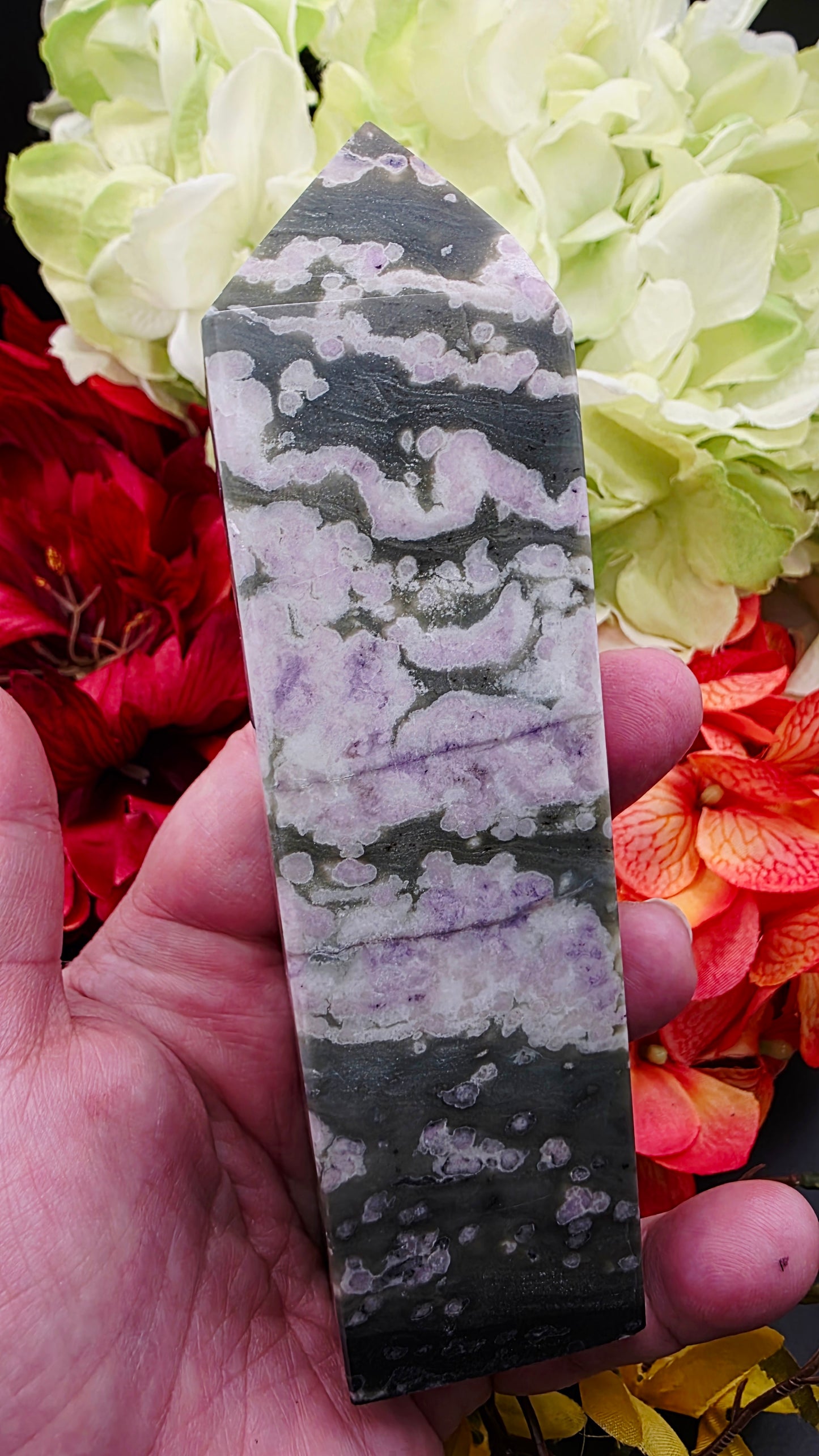 Large Peace Japer Obelisk