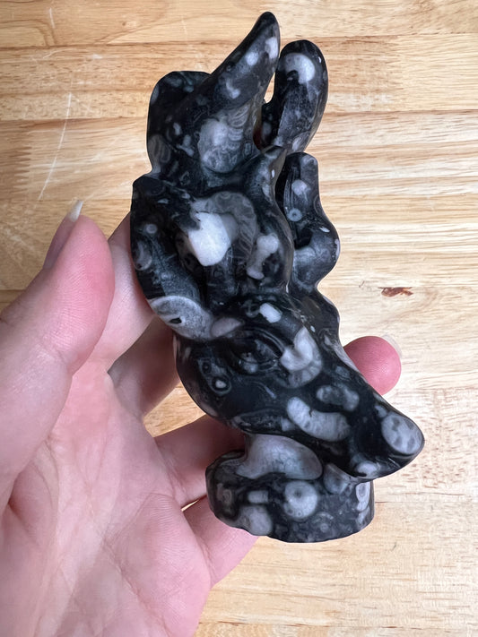 CRINOID FOSSIL REINDEER CARVING