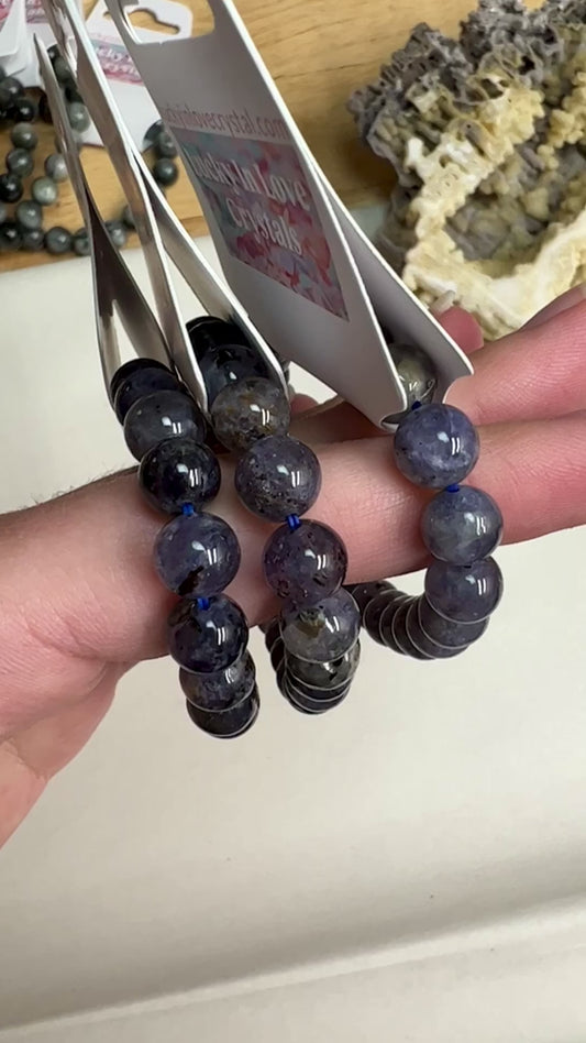 8MM HIGH GRADE IOLITE BRACELET